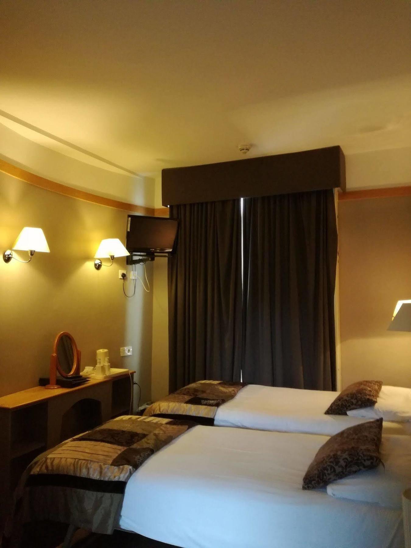 Leeson Inn Downtown Dublin Buitenkant foto